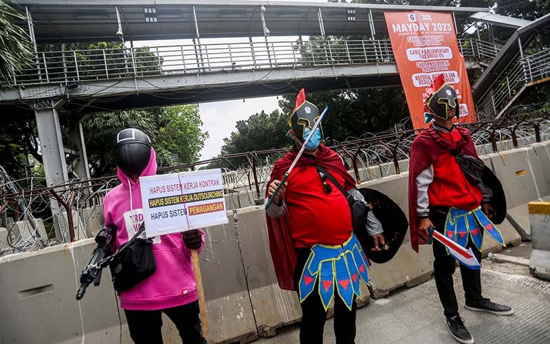 Ribuan Buruh Long March Tuntut Pemerintah Tingkatkan Kesejahteraan Pekerja - Bagian 5