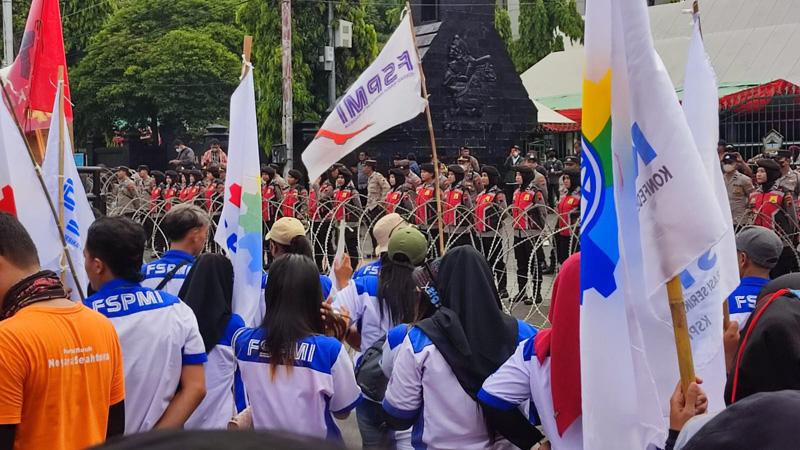 Aksi May Day di Jateng Kondusif, Kapolda Puji Buruh dan Apresiasi Personel Pengamanan