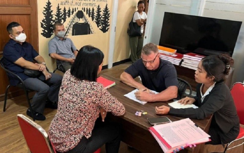 Bule Belanda Pingsan saat Akan Ditahan di Lapas Kerobokan, Kini Jadi Tahanan Kota