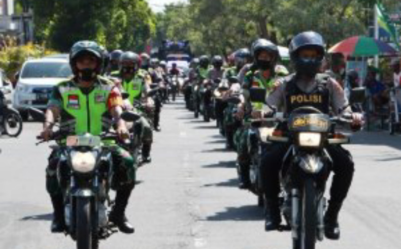 Kompak, TNI-Polri Mojokerto Patroli Motor Cegah Kemacetan Arus Balik Lebaran