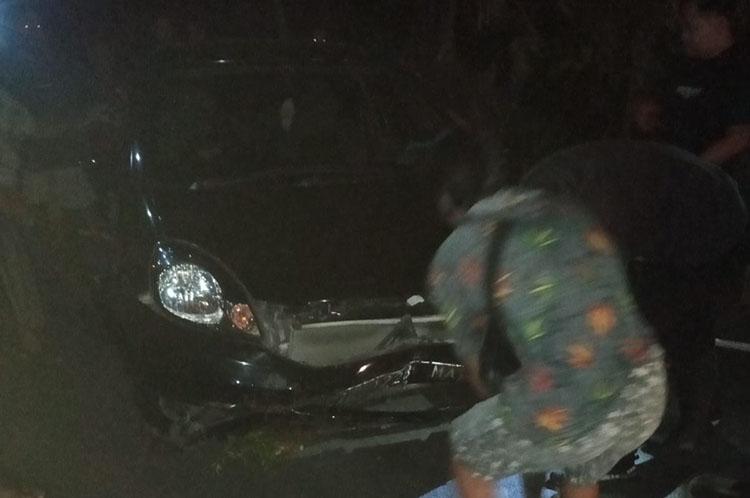 title Hindari Anjing, Mobil Sedan Ringsek Tabrak Pembatas Jalan di Kulonprogo Hindari Anjing, Mobil Sedan Ringsek Tabrak Pembatas Jalan di Kulonprogo