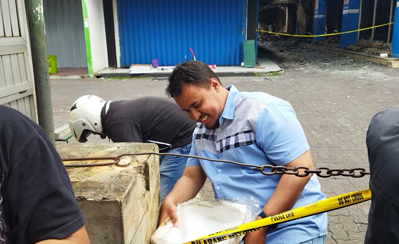 Kebakaran Malang Plaza, Pemilik Usaha Berdatangan Selamatkan Barang yang Tersisa