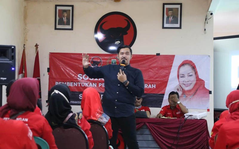 Ricuh Penertiban PKL Pasar Anyar, Andri Permana: Jangan Kambing Hitamkan Presiden Jokowi  - Bagian 1