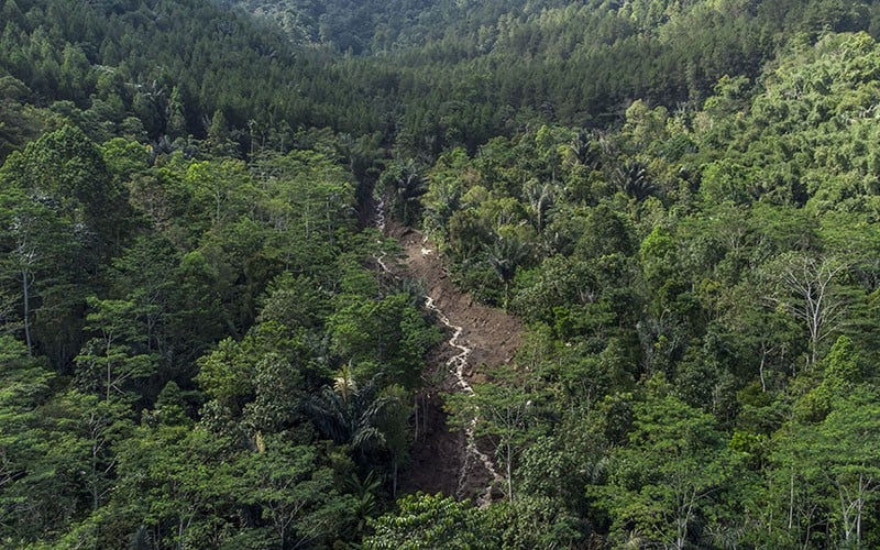 Banjir Bandang Terjang Kaki Gunung Syawal Ciamis  - Bagian 1