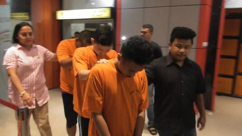 title Remaja 15 Tahun di Sibolangit Tewas Dianiaya, Polisi Tangkap 6 Pelaku Remaja 15 Tahun di Sibolangit Tewas Dianiaya, Polisi Tangkap 6 Pelaku