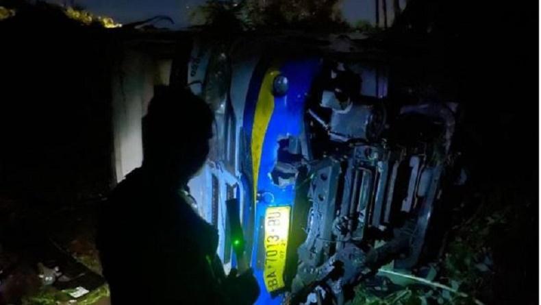 Kecelakaan Hari Ini di Pasaman Barat, Mikrobus Keluar Jalur Tewaskan Bocah 4 Tahun