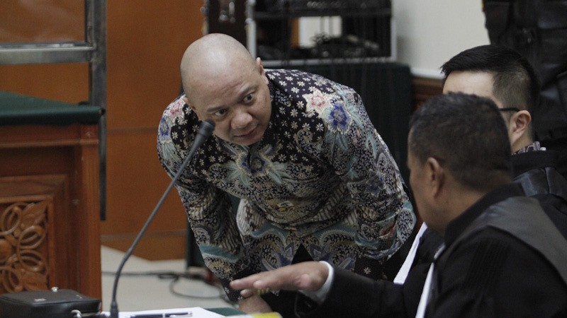 Ekspresi Teddy Minahasa Divonis Penjara Seumur Hidup - Bagian 2