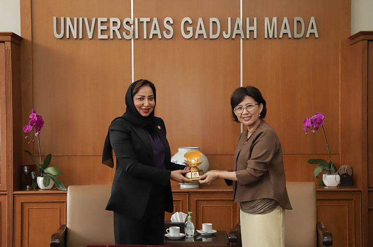 Dubes Qatar Buka Peluang Kerja Sama Pendidikan dan Riset dengan UGM