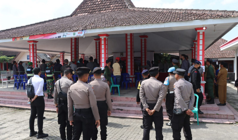 Pilkades Serentak di Malang, TNI-Polri Gelar Patroli Cegah Praktik Judi dan Politik Uang