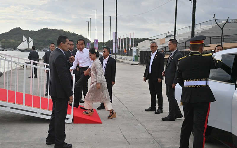 Para Pemimpin Negara ASEAN Naik Kapal Pinisi Menikmati Keindahan Labuan Bajo - Bagian 3
