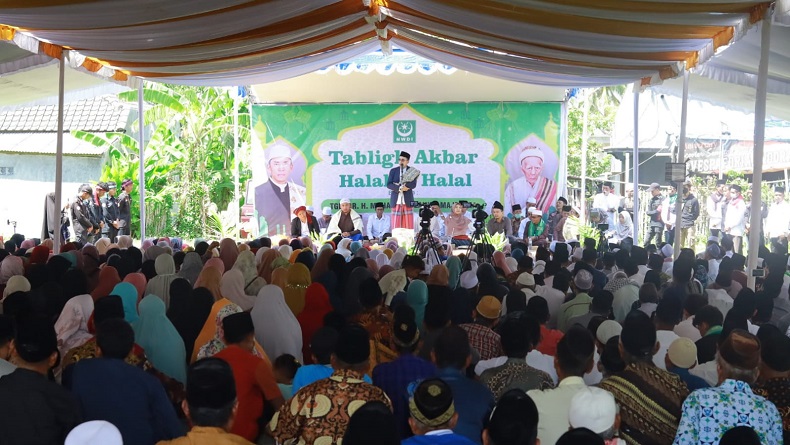 Demi Bertemu TGB Zainul Majdi, Jemaah NWDI Rela Tunggu hingga 4 Jam