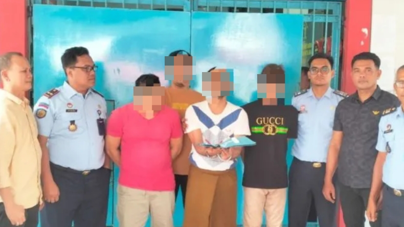 title Razia dan Tes Urine di Lapas Pidie, Polisi Temukan Sabu hingga Napi Positif Narkoba Razia dan Tes Urine di Lapas Pidie, Polisi Temukan Sabu hingga Napi Positif Narkoba