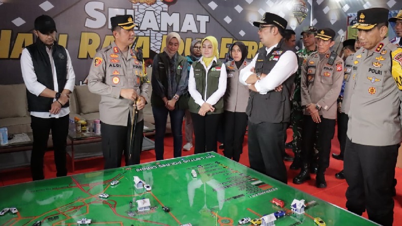title Angka Kecelakaan Turun 45,58 Persen, Ridwan Kamil Sebut Mudik 2023 di Jabar Sukses Angka Kecelakaan Turun 45,58 Persen, Ridwan Kamil Sebut Mudik 2023 di Jabar Sukses