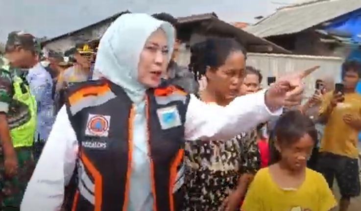 title 76 Gempa Susulan Guncang Sumur Banten, Warga Panik Khawatir Tsunami 76 Gempa Susulan Guncang Sumur Banten, Warga Panik Khawatir Tsunami