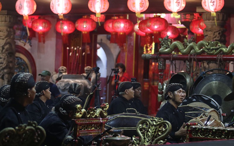 Pentas Wayang Kulit di Klenteng Tjoe Hwie Kiong Kediri - Bagian 1