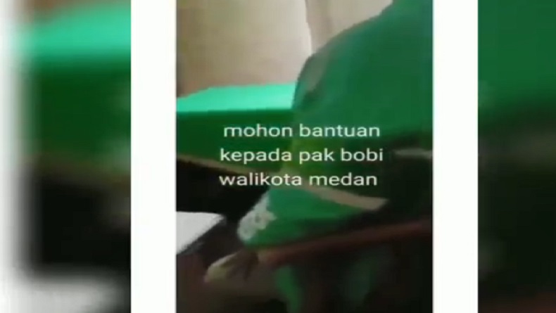 title Sempat Viral Anak Ojol Dilarang Ujian gegara Tunggak Uang Sekolah, Orang Tua Minta Maaf Sempat Viral Anak Ojol Dilarang Ujian gegara Tunggak Uang Sekolah, Orang Tua Minta Maaf