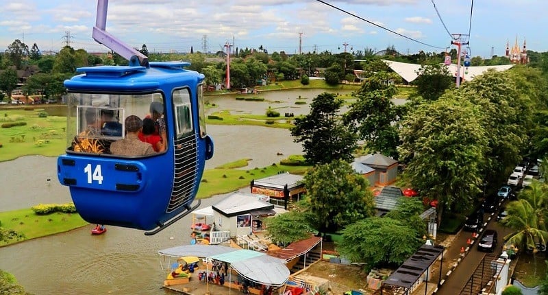 Ide Liburan Di Jakarta Dan Sekitarnya, Bisa Naik Kereta Gantung Hingga ...