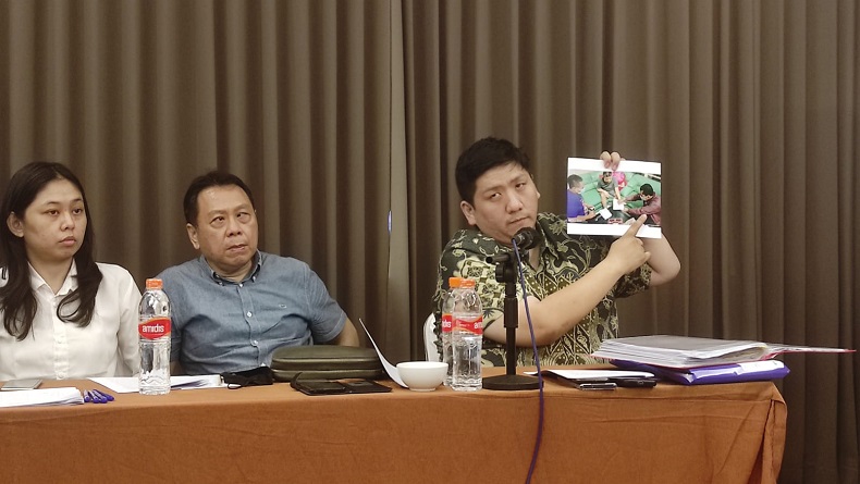 title Dituding Usir hingga Gugat Ibu Kandung gegara Warisan, Sang Anak Ungkap Fakta Ini Dituding Usir hingga Gugat Ibu Kandung gegara Warisan, Sang Anak Ungkap Fakta Ini