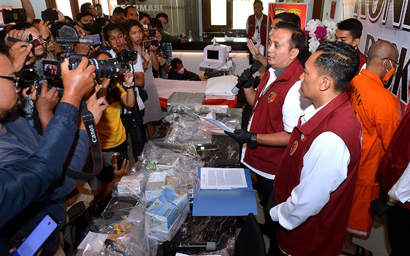 Tampang Dokter Gigi Praktik Aborsi Ilegal Puluhan Janin di Bali - Bagian 2