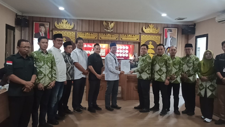 DPW Partai Perindo Lampung Daftarkan 85 Bacaleg ke KPU 