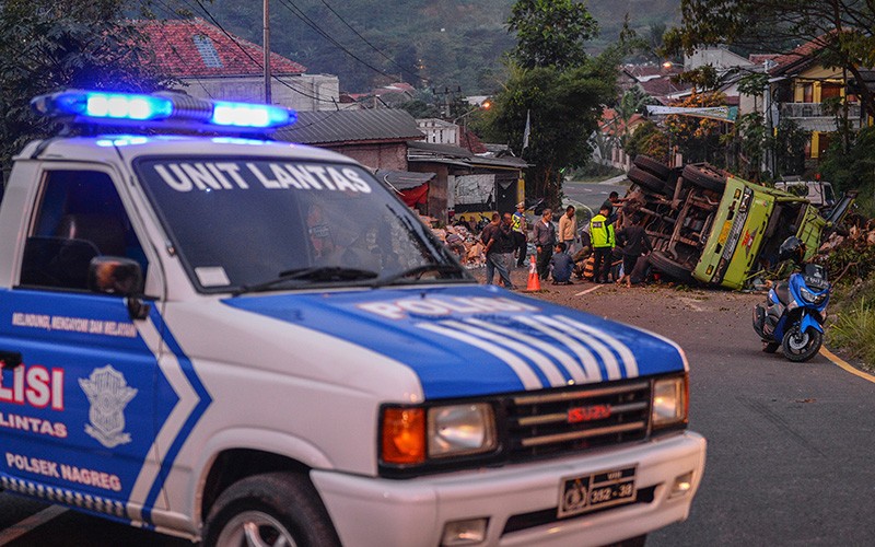 Rem Blong, Truk Bermuatan Air Minum Kecelakaan di Nagreg - Bagian 2