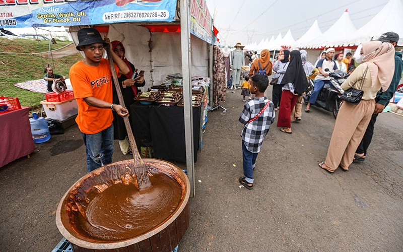 Tradisi Lebaran Depok Libatkan 300 Pelaku UMKM - Bagian 2