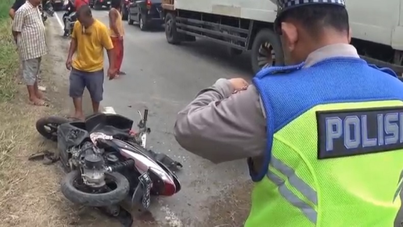 Perempuan Pengantin Baru Tewas Terlindas Truk di Binjai, Suami Histeris