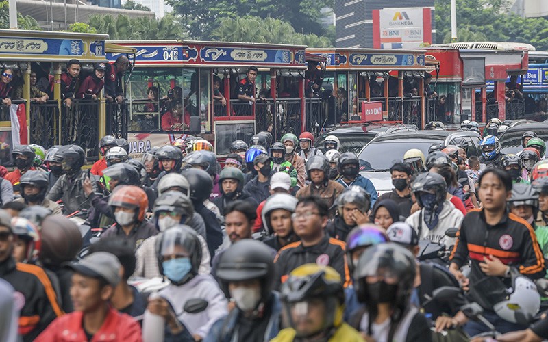 Atlet Kontingen SEA Games 2023 Naik Bandros Ikuti Arak-arakan Kira87uara  - Bagian 2