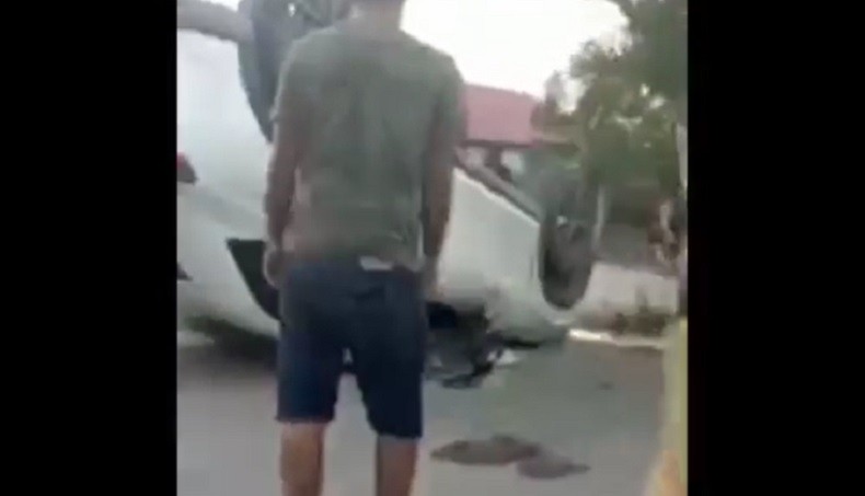 Baru Belajar Nyetir, Pelajar di Pinrang Bawa Mobil hingga Tabrak Pohon dan Terbalik