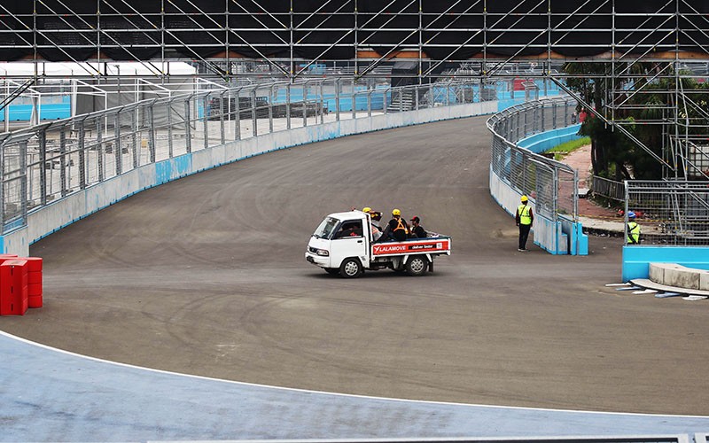Persiapan Sirkuit Formula E Jelang Jakarta e-Prix 2023 - Bagian 1