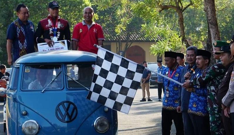 Bak Pahlawan Pulang dari Medan Perang, Prajurit TNI Peraih Perak SEA Games Diarak Keliling Jepara
