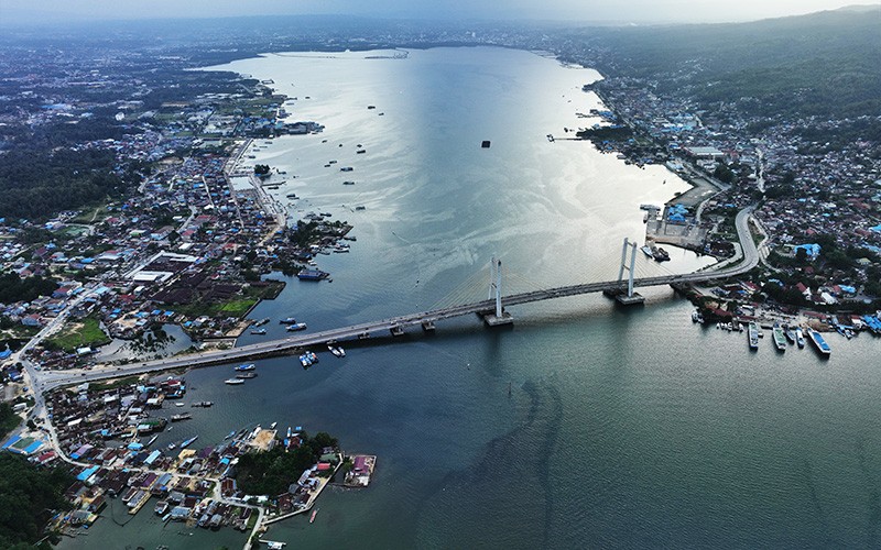 Jembatan Teluk Kendari Berdampak Positif bagi Perekonomian - Bagian 1