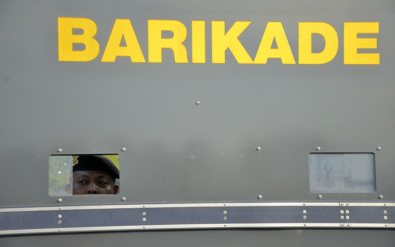 Pemeriksaan Kendaraan hingga Senjata Api untuk Pengamanan Pemilu 2024 - Bagian 2