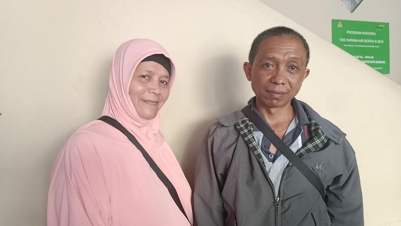 Berbekal Niat karena Allah, Sopir Rental di Bandung Berangkatkan Istri ke Tanah Suci Mekkah