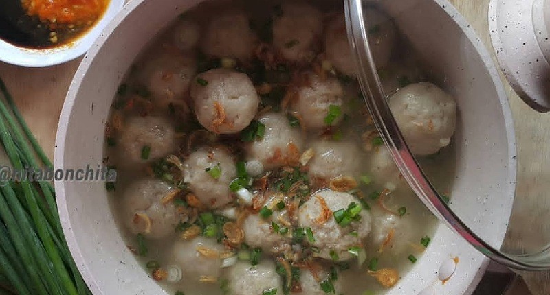 Resep Kuah Bakso Solo Yang Segar Dan Gurih Ternyata Ada Bumbu Rahasianya