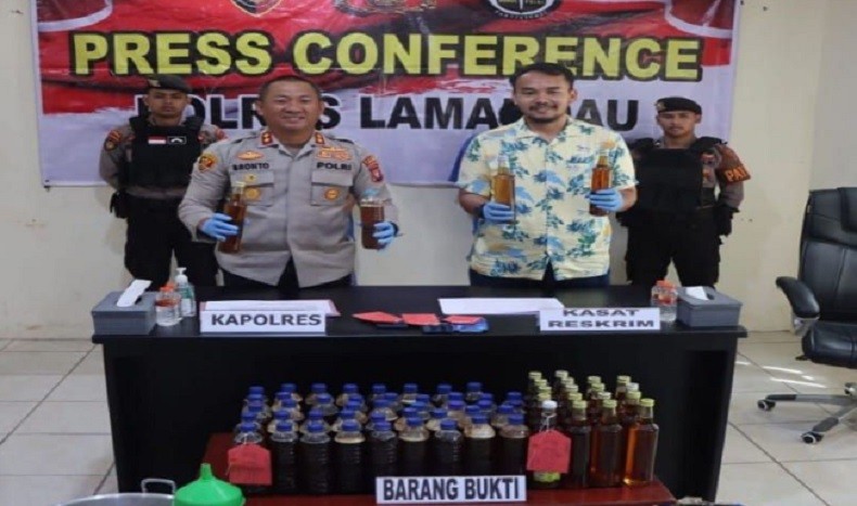 Madu Palsu Beredar di Lamandau Kalteng, 2 Pelaku Ditangkap