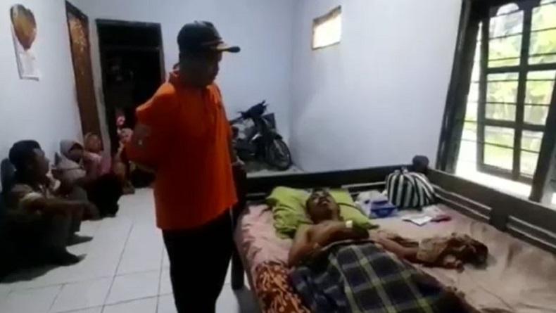 Jatuh dari Pohon Kelapa, Warga Purworejo Hanya Dirawat di Rumah Gegara Tak Punya Biaya Berobat