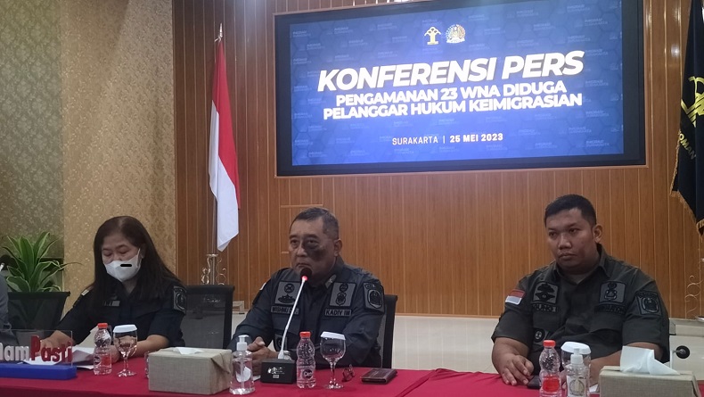 Imigrasi Solo Tangkap 23 WNA Ilegal, Kos di Colomadu