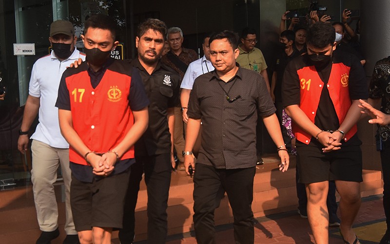 Tampang Mario Dandy Pakai Rompi Tahanan Kejaksaan, Ditahan di Rutan Cipinang - Bagian 1