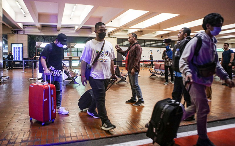 240 WNI Korban Perdagangan Orang Dipulangkan dari Filipina - Bagian 2