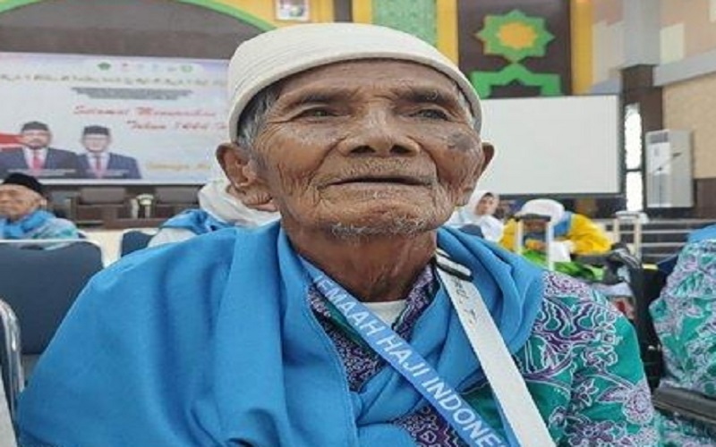 Mba Karto, Jemaah Haji Tertua dari Sumsel Berusia 105 Tahun