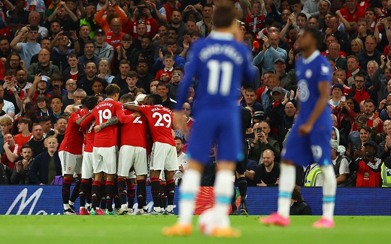 Manchester United Bantai Chelsea 4-1, Pastikan Masuk Zona Liga Champions - Bagian 1