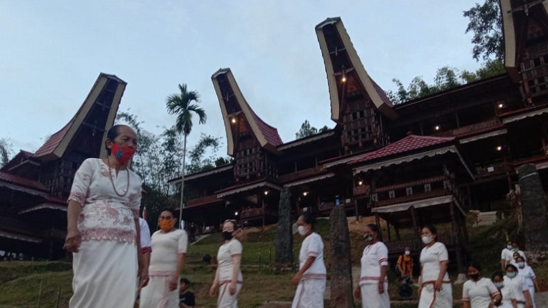 Asal-usul Suku Toraja, Konon Berasal dari Nirwana