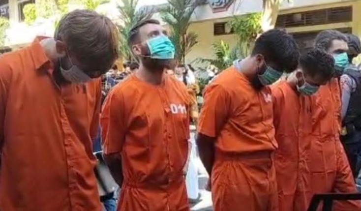 6 Bule di Bali Ditangkap Edarkan 1,8 Kg Ganja Senilai Rp88 Juta