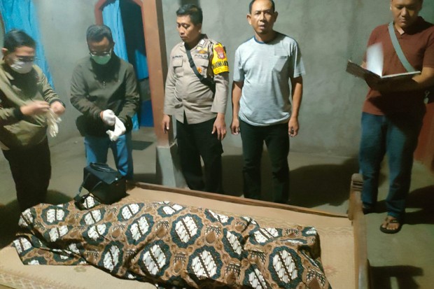 title Melajang hingga Tua, Kakek Umur 66 Tahun Asal Gari Nekat Gantung Diri Melajang hingga Tua, Kakek Umur 66 Tahun Asal Gari Nekat Gantung Diri