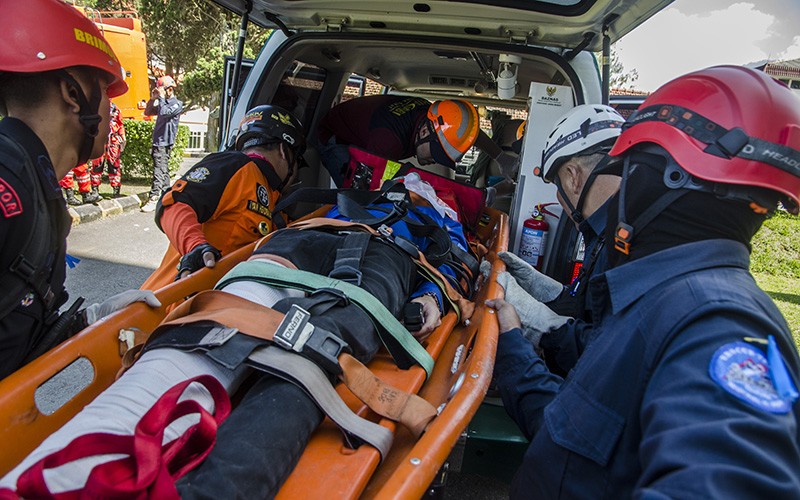 Simulasi Penanganan Gempa Sesar Lembang - Bagian 2