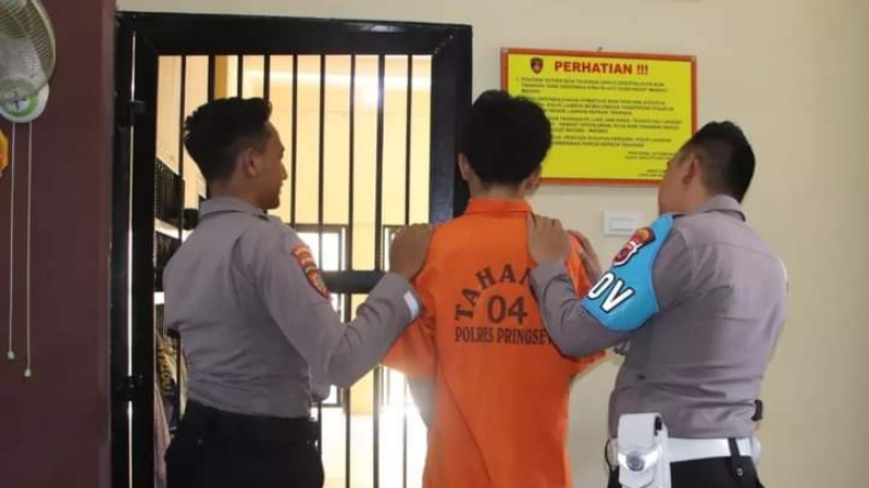 Kantongi Sabu, Mahasiswa di Pringsewu Panik Digerebek Polisi