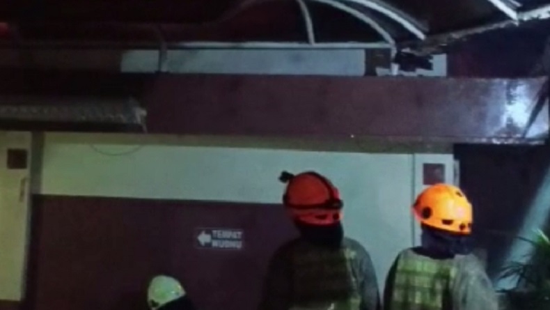 Update Masjid Unpad Bandung Terbakar, Kerugian Ditaksir Capai Rp80 Juta 