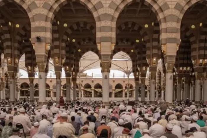 Daftar 10 Negara dengan Populasi Muslim Terbesar di Dunia, Nomor 8 dari Benua Eropa