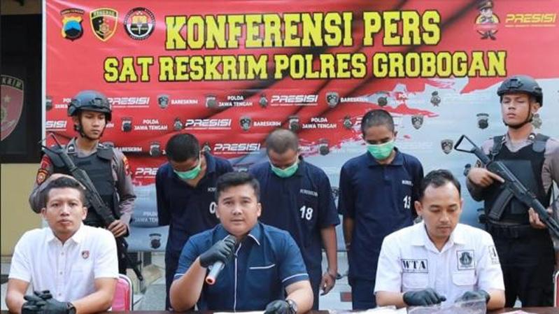  Tega, 3 Pemuda Semarang Jual Pacar lewat Aplikasi Pertemanan 